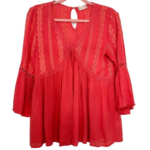 Altar'd State Embroidered Top 3/4 Sleeve V Neck - Picture 1 of 4